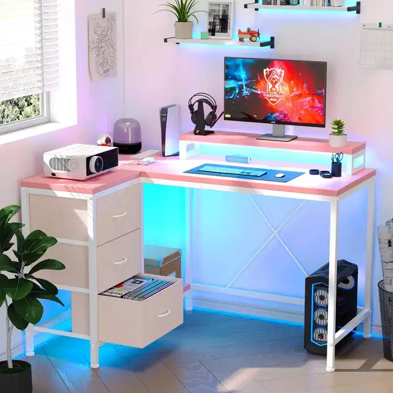 Scrivania gaming a L (47.3), Scrivania angolare reversibile con 3 cassetti, prese di corrente e porta USB per ufficio domestico (1 pezzo)