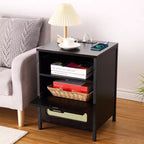 Comodino con Porte USB e Prese, Ante in Rattan e Ripiano Aperto, Camera da Letto Soggiorno Ufficio,