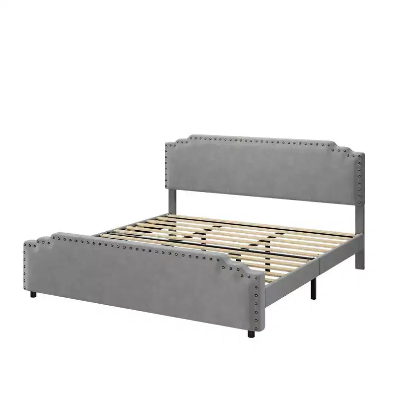 Struttura letto king-size con testiera trapuntata, doghe in legno robuste, nessun materasso a molle richiesto