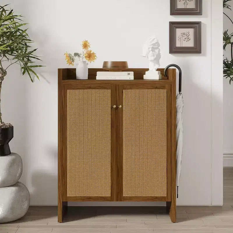 Mobile scarpiera alta 108 cm in rattan con ante, scarpiera organizer a 6 ripiani con ripiani regolabili, indipendente per ingresso, corridoio, noce