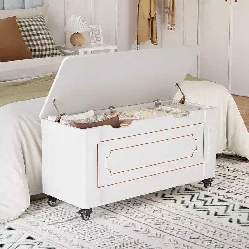 Panca contenitore moderna da ingresso in legno con ruote, cassapanca apribile, 2 cerniere di sicurezza, angoli arrotondati, capacità 158 kg, porta scarpe e coperte, bianco