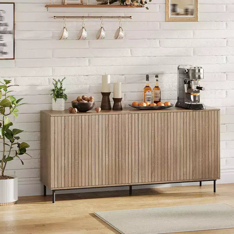 Madia Credenza con 4 Ante, Armadietto Moderno Scanalato da 160 cm per Caffè Bar, Consolle con Ripiani Regolabili, Rovere